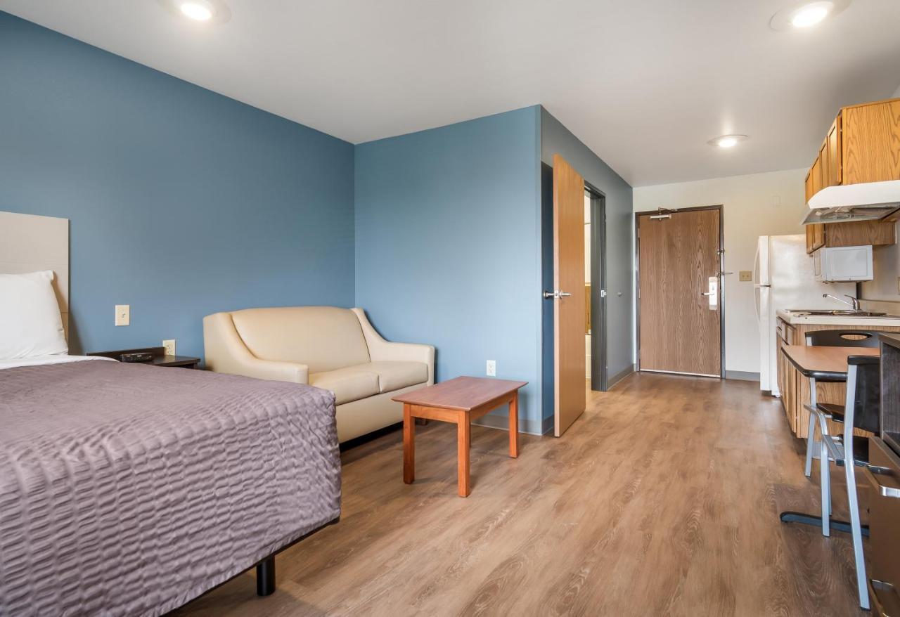 Extended Stay America Select Suites - Fort Myers Dış mekan fotoğraf