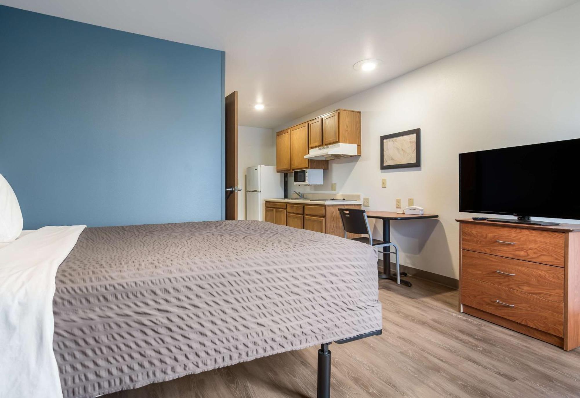 Extended Stay America Select Suites - Fort Myers Dış mekan fotoğraf