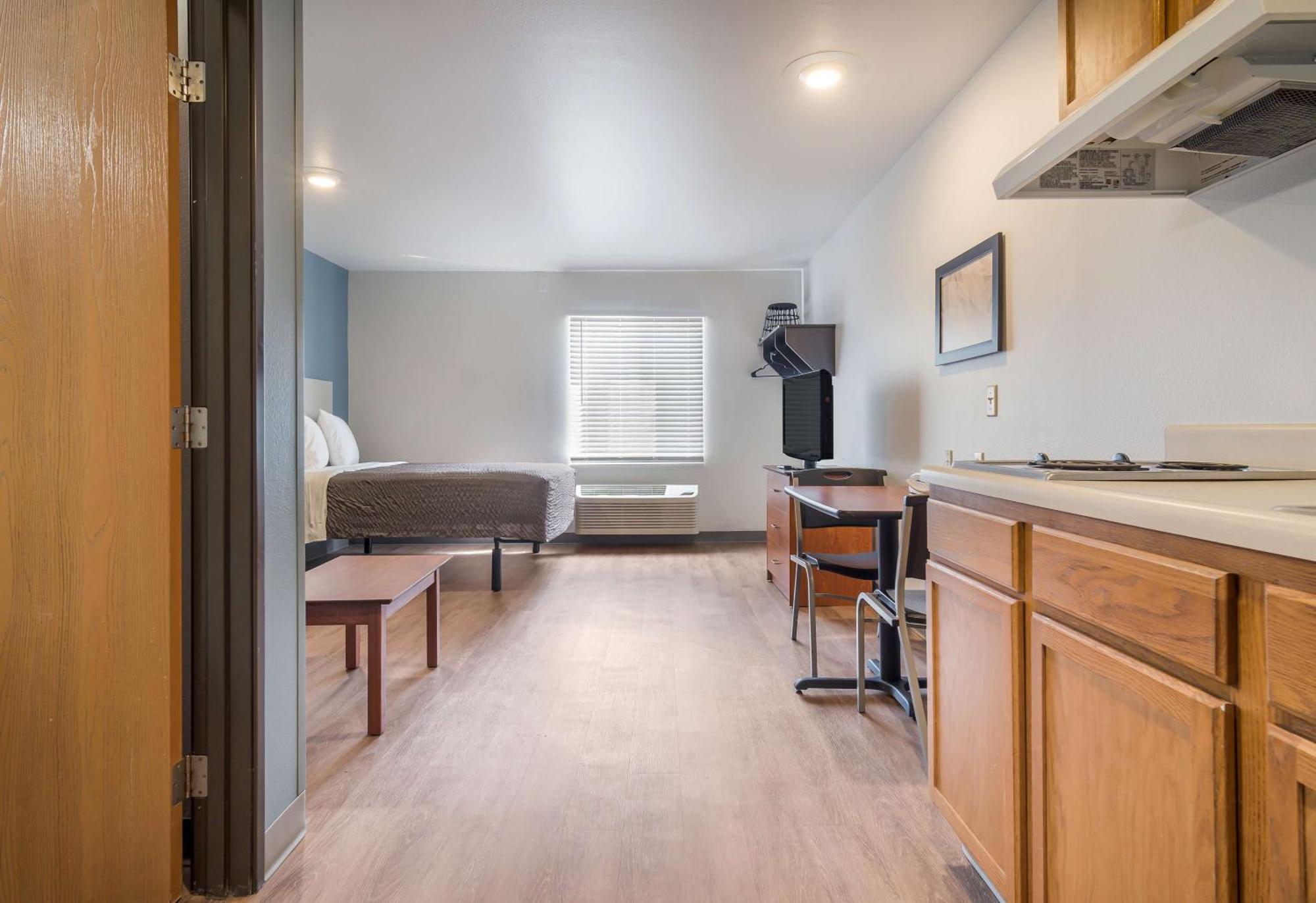Extended Stay America Select Suites - Fort Myers Dış mekan fotoğraf