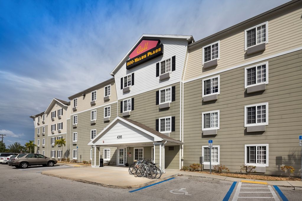 Extended Stay America Select Suites - Fort Myers Dış mekan fotoğraf