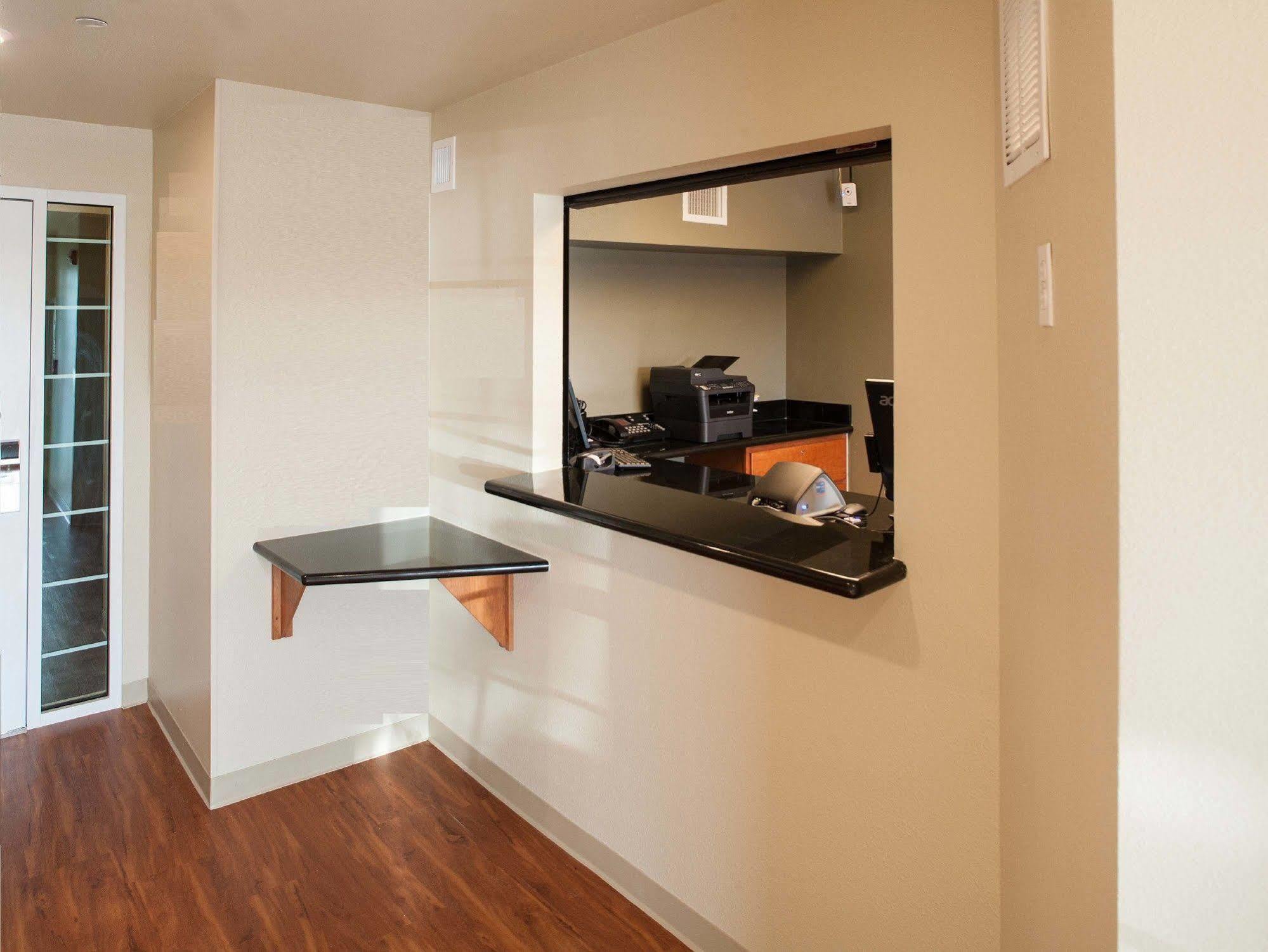 Extended Stay America Select Suites - Fort Myers Dış mekan fotoğraf
