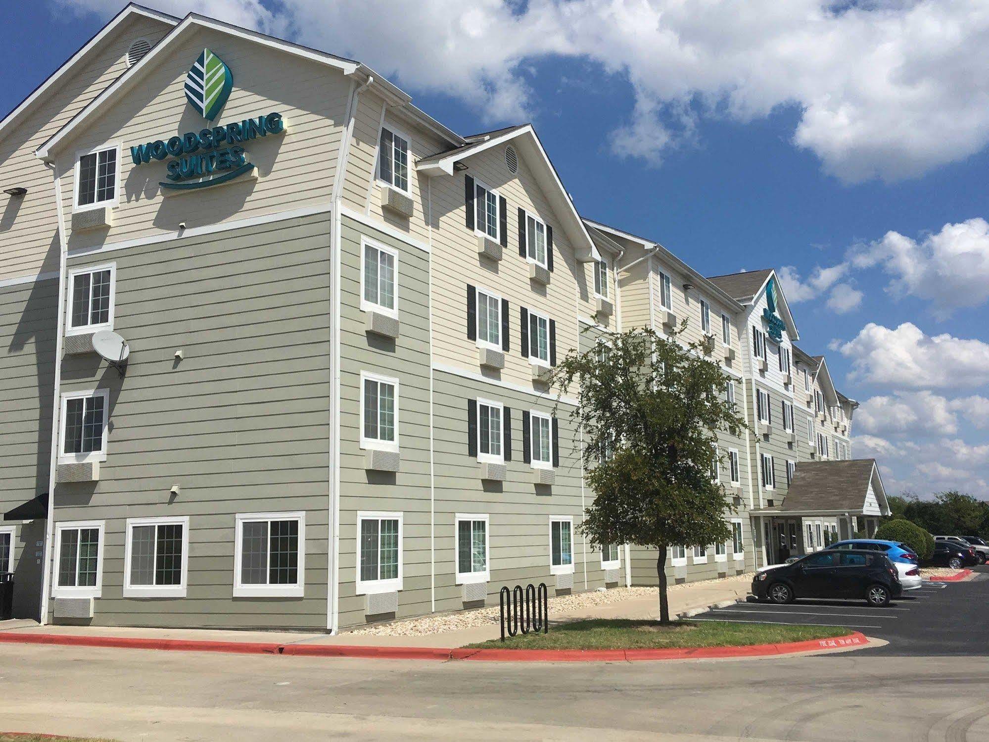 Extended Stay America Select Suites - Fort Myers Dış mekan fotoğraf