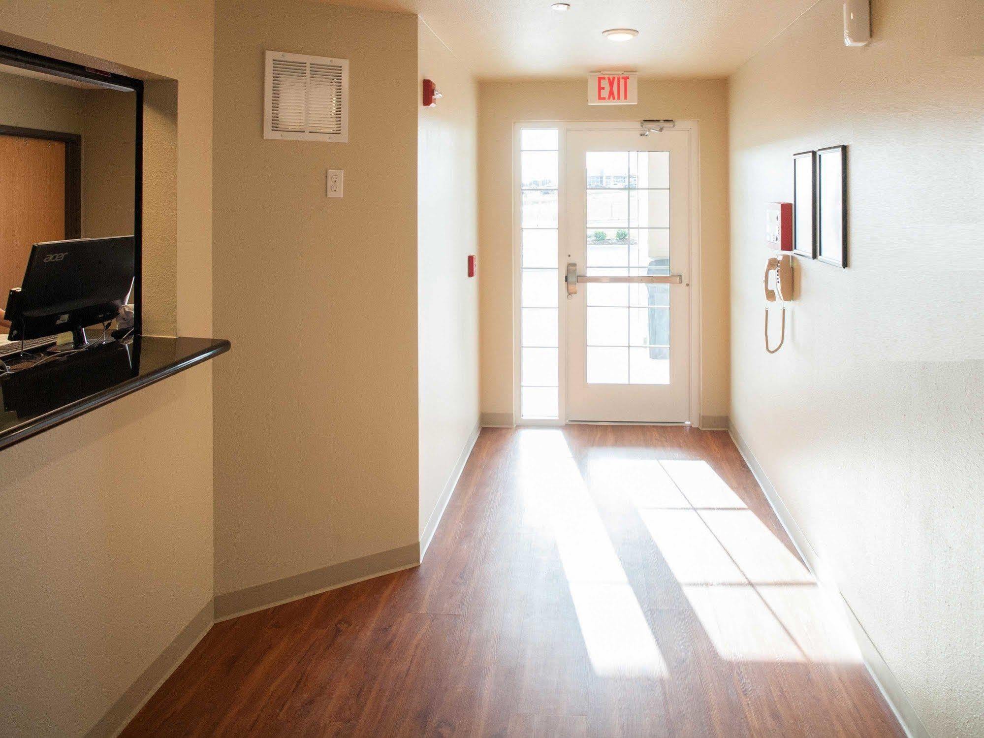 Extended Stay America Select Suites - Fort Myers Dış mekan fotoğraf